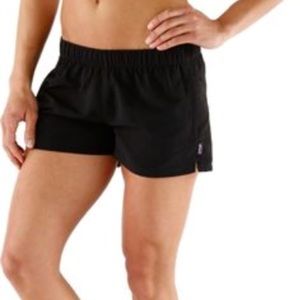 Patagonia women’s barely baggies shorts